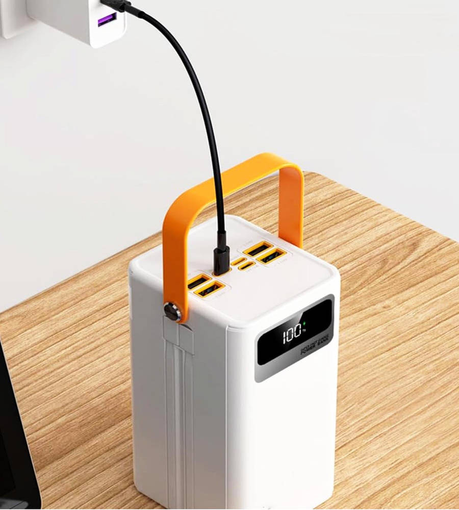 Power bank 100000 mAh зі швидкою зарядкою та вбудованими кабелями, білий