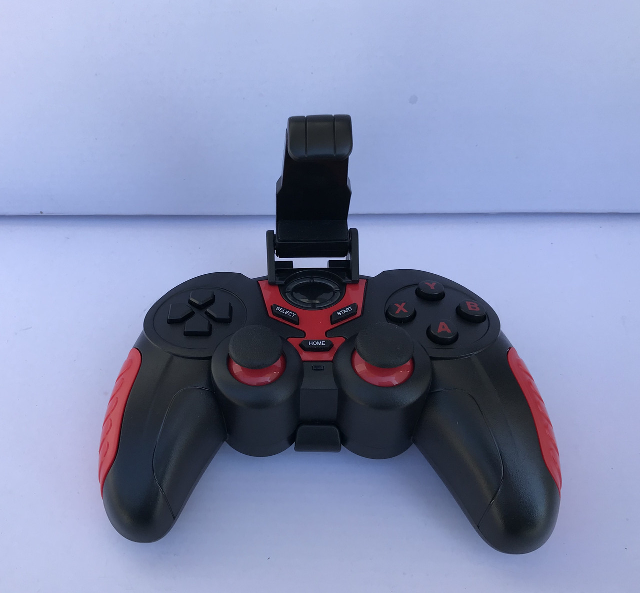 Беспроводной Bluetooth игровой джостик контроллер STK 70/ Геймпад с держателем/ Джойстик для ноутбука