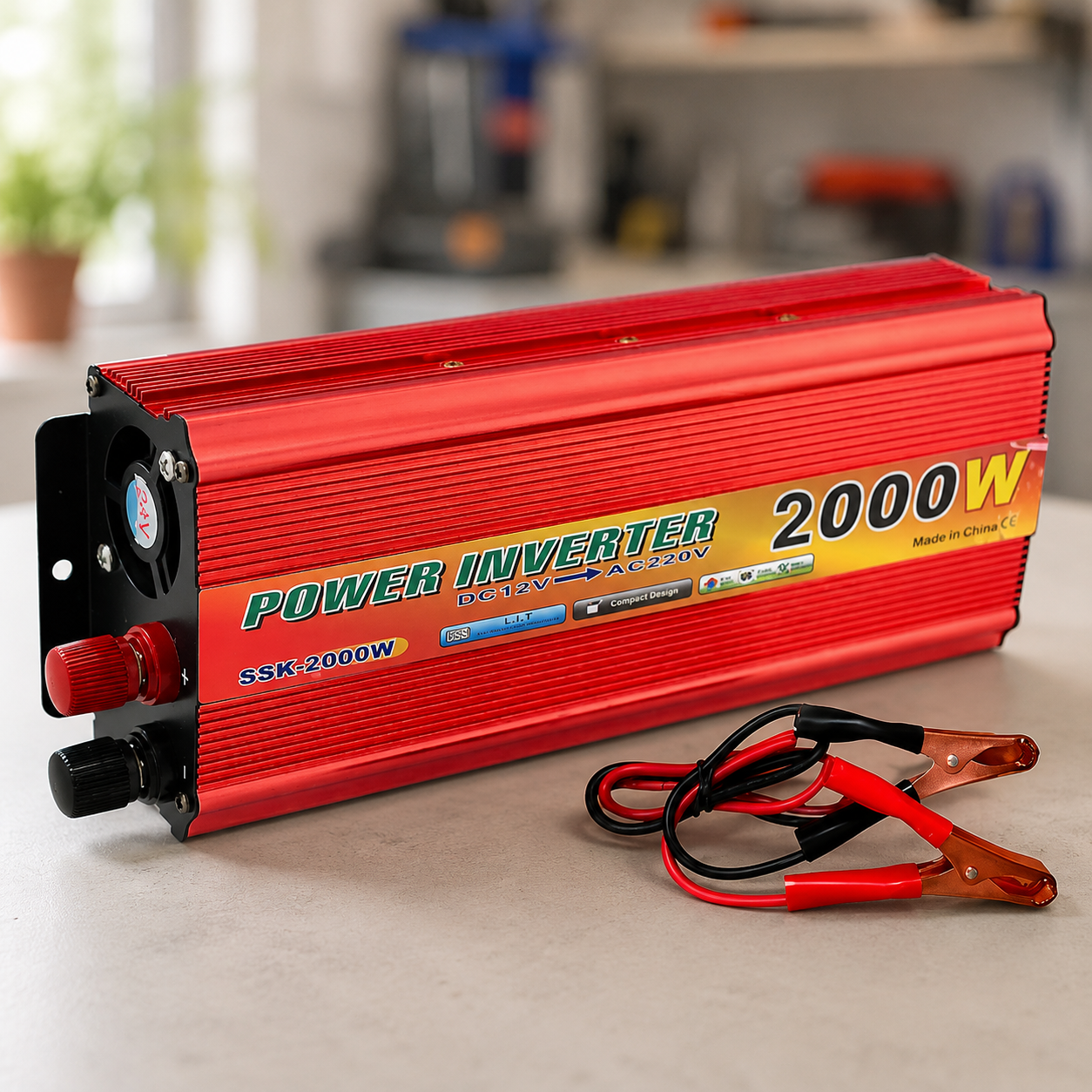 Перетворювач 5 CORE 2000W 12V UN-3057 / Автомобільний інвертор 12V/220V 2000W з USB